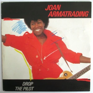 JOAN ARMATRADING - SP (7") "DROP THE PILOT" - Picture 1 of 2