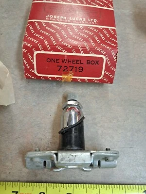 Caja de rueda limpiaparabrisas Lucas 72719 genuina era caja roja, Jaguar 1959 Mark IX Foto 1 de 4
