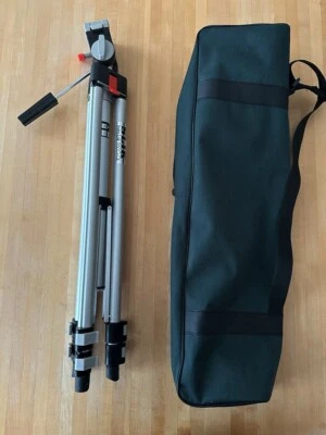 SLIK Insta-Lok 960G-QL Tripod - 22.25" - 61", slightly used,  canvas bag - Japan - Image 1 of 4