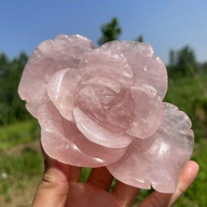 1.27LB Natural Rose Quartz Flower Skull Hand Carved Crystals Skull healing - Picture 1 of 18