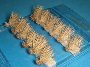 FLY FISHING FLIES - Traditional Tan ELK HAIR CADDIS size #14 (12 pcs.) - Picture 1 of 8