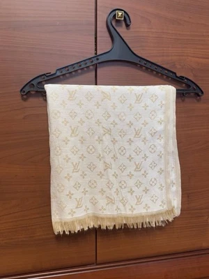Louis Vuitton LV Scarf Shawl wrap stole silk Made in Italy Gray Color 2 - Image 1 of 4