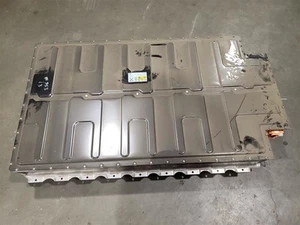 60Ah 22 kWh Main High Voltage Li-Ion Battery Assembly 14-17 2014 BMW i3 REX OEM - Picture 1 of 12