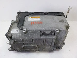 Toyota Prius ZVW30 Wechselrichter/Converter G9200-47140 Bj 2011 - Bild 1 von 7