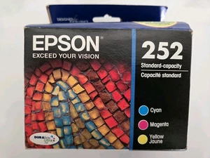 Original Epson 252 Tri-Color Cyan Magenta Gelb Combo Tintenpatrone - Ablaufdatum 12/2019 - Bild 1 von 5