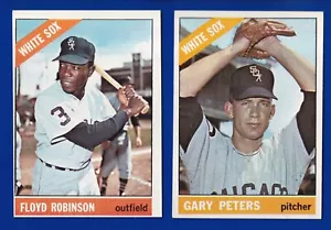 LOTE DE 2 WHITE SOX 1966 TOPPS # 8 FLOYD ROBINSON #111 GARY PETERS EXCELENTE ESTADO (OC) Y EX - Imagen 1 de 2