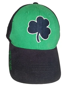 GORRA NOTRE DAME - RUSSELL - AZUL OSCURO / VERDE - TRÉBOL - NUEVO SIN ETIQUETAS - Imagen 1 de 4
