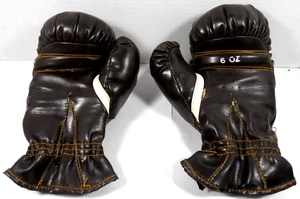 Guantes de boxeo de vinilo vintage Trio Sports Rocky Graziano juvenil 6 oz atletismo - Imagen 1 de 17