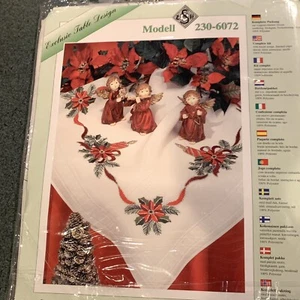 Anchor DMC Christmas Tablecloth Embroidery Kit Poinsettia Candle 32” German Open - Picture 1 of 17