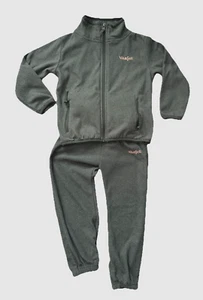 Vikafjell Kids Green 2 Piece Track Suit Sz 4 - Picture 1 of 6
