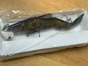Shark Hard Bait Swim Joint Fishing Lure 6" - Picture 1 of 8