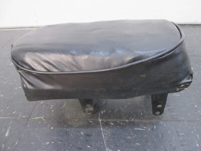 Despegado de un Honda Z50A 1969 mini asiento Trail. PAN APARECE 1970. CUBIERTA NO ES Foto 1 de 4