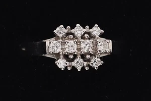 Wunderschöner 14 Karat Weißgold Ring mit  Diamanten 0,4ct. - Bild 1 von 4