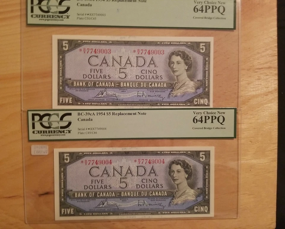  1954 Banknote Canada $5  Rare  *R/X  consecutive Replacement  BC-39cA - PCGS   - Image 1 of 4