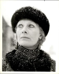 1985 Vintage NBC Photo Peter the Great TV mini-series actress Vanessa Redgrave - Picture 1 of 2