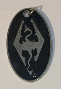 Skyrim Dragon Symbol Keychain Metal The Elder Scrolls Game Collection - Picture 1 of 3