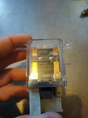 Lennox Fan Relay 67K6501 / NOARK MR2B15F DPDT Coil 24VAC  - Image 1 of 4