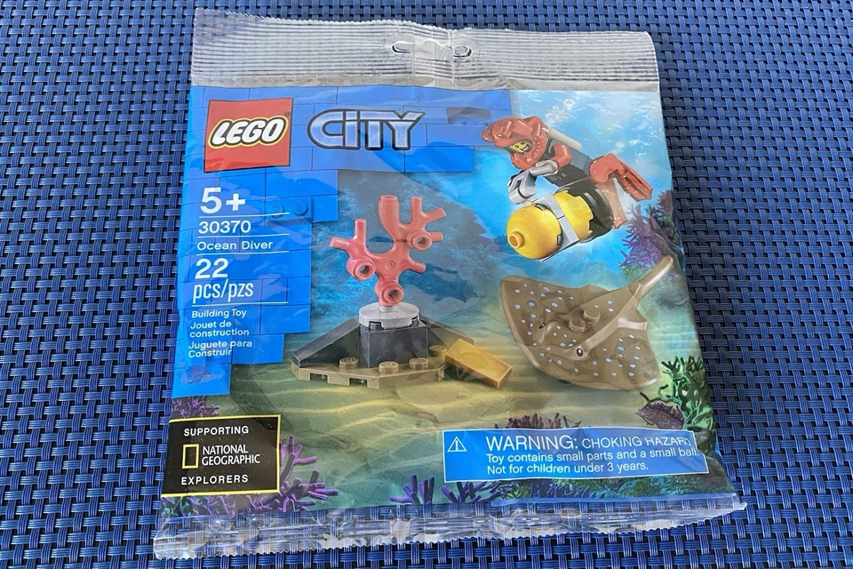 LEGO City: Ocean Diver (30370) NEW/Factory Sealed/Promotional Item - Image 1 of 1