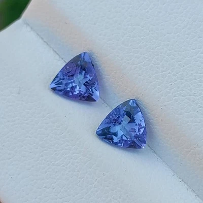 9.80 Ct AAA Fine Quality Natural Ceylon Blue Spinel Trillion Cut Loose Gemstone - Image 1 of 4