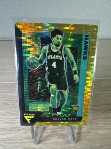 2020-21 Panini Flux Gold Pulsar Prizm #246 Skylar Mays RC Target - Picture 1 of 2