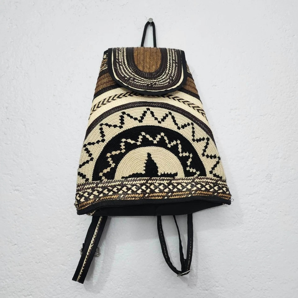 Mochila Hecho a Mano Colombiana Wayuu Marrón Tejida Mochila Foto 1 de 4