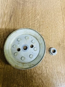 22420-VL0-B00 - Honda Driven Pulley HRR 216 transmission pulley - Picture 1 of 3