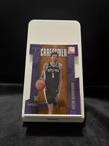 2023-24 Panini Donruss Elite NBA 17 Victor Wembanyama Craftsmen Orange Dye-Cut - Picture 1 of 3