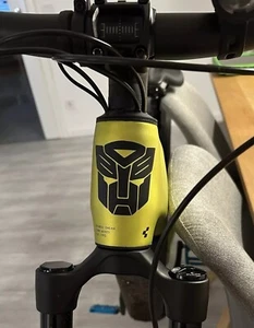 2x Pegatinas TRANSFORMERS Autobot Pegatinas Movie BumbleBee Fandom Nuevas. - Imagen 1 de 7