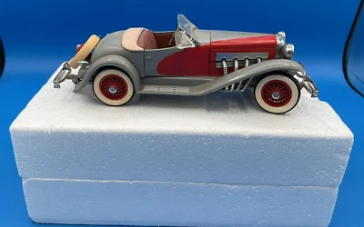 DANBURY MINT 1935 Duesenberg SSJ 1/24 Diecast VERY NICE Fast Free Shipping! - Image 1 of 4