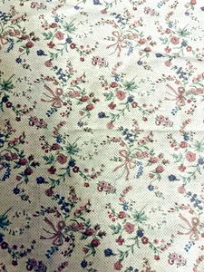VTG `90`s Joan Kessler  Concord Fabric Floral Bouquets  w/ Ribbons on Ivory BTFQ - Picture 1 of 6