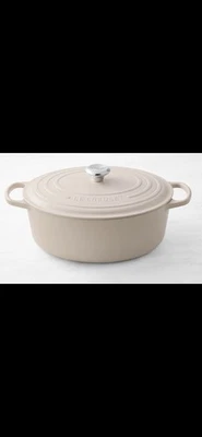 ~Le Creuset *NEW*8Qt Oval*DutchOven,Enameled Cast Iron*Exclusive*BriocheColor…* - Image 1 of 4