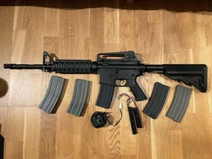 airsoft rifle electric m4 - Picture 1 of 1
