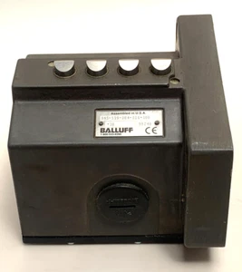 Interruptor de límite mecánico de posición múltiple Balluff BNS 519-D04-D16-100-10 - Imagen 1 de 4