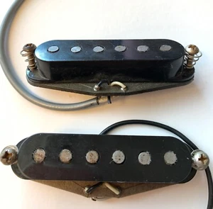Pair of Vintage Fender Gray Bobbin Original 1970’s Stratocaster Pickups (2) - Picture 1 of 15