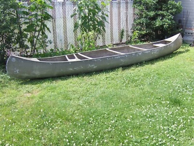 17FT. GRUMMAN ALUMINUM CANOE - Image 1 of 4