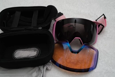Smith 4d mag goggles Black And Low Light Lens - Image 1 of 4