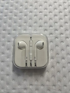 Apple MD827ZM/A In-Ear Kopfhörer mit Fernbedienung+Mikrofon, weiß, 3,5mm Klinke - Zdjęcie 1 z 4
