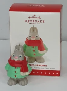 Decorazione natalizia Hallmark 2015 "Bundled-Up Bunny" membro limitato esclusivo - Foto 1 di 12