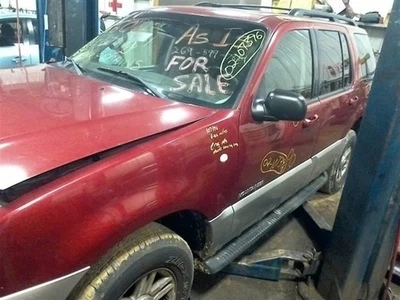 Passenger Corner/Park Light Side Marker Fits 02-10 MOUNTAINEER 10164943 - Image 1 of 4