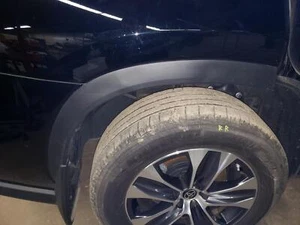 20 21 22 23 HIGHLANDER Right Quarter Molding ONLY - Picture 1 of 4