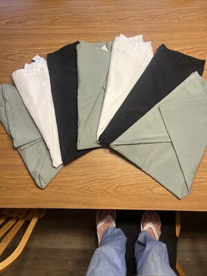 Lot of 7 Round 70-Inch Mainstays Cloth Tablecloths-White/Black/Green Washable - Image 1 of 3