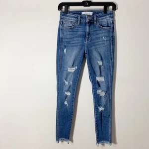 Pantalones de mezclilla ajustados al tobillo Kancan Signature 26 tiro medio azul dobladillo crudo desgastados - Imagen 1 de 10