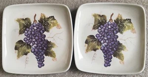 Tabletops Unlimited 8.5 inch Square plate - purple grapes - lot of 2 NEW  - Picture 1 of 1