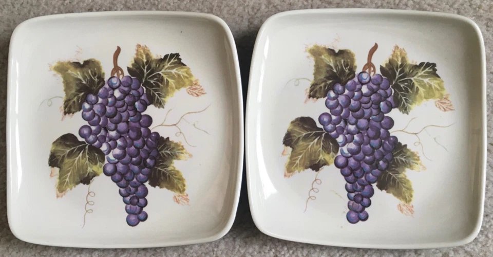 Tabletops Unlimited 8.5 inch Square plate - purple grapes - lot of 2 NEW  - Image 1 of 1
