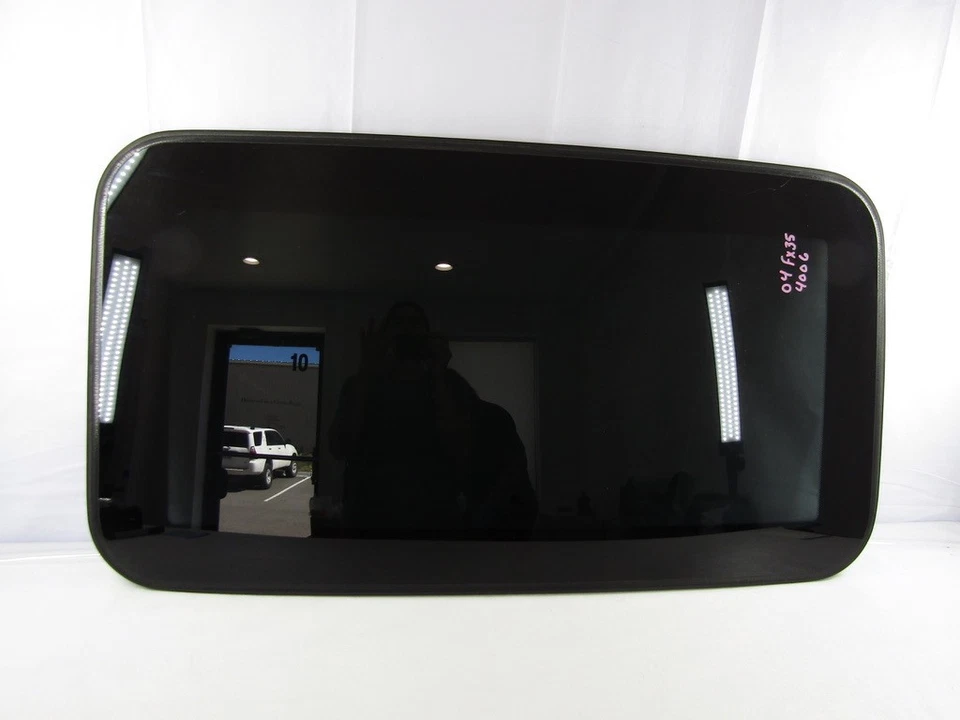 2003-2008 Infiniti FX35 FX45 Sun Roof Sunroof Window Glass Factory OEM - Image 1 of 4
