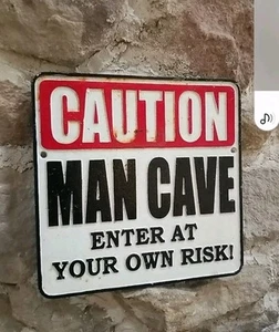 Vintage Cast Iron Sign Man Cave Quirky Retro Sign 24cm X 24cm - Imagen 1 de 3