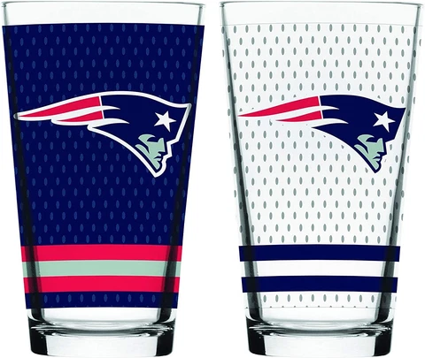 New England Patriots Football Mixing Glass Set of Two 16oz Full Logo in Gift Box Cover