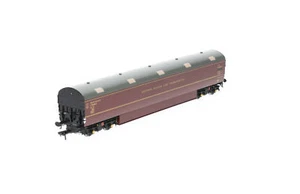 E86004 EFE Rail OO Gauge Newton Chambers Car Carrier BR Maroon New Tooling - Picture 1 of 1