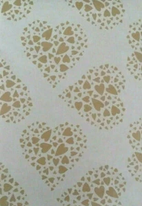 Geschenkpapier gefaltet Herzchen Geburstag schönes Design Kraft Papier glatt Neu - Bild 1 von 1