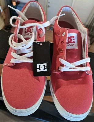 DC Skateboard NWT Shoes 303113 Red Bristol Canvas White Laces Women's 8.5 - Image 1 of 4